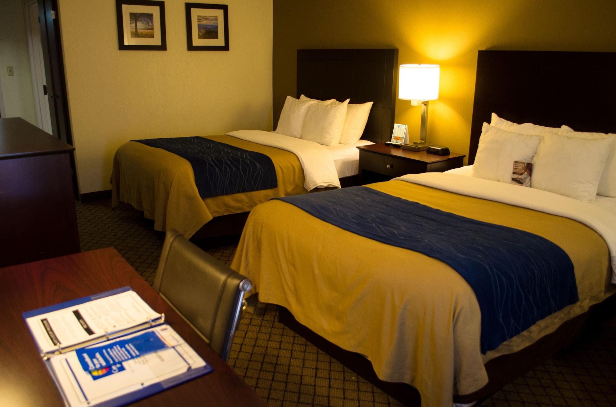 Quality Inn Clarksville - Exit 11 Bagian luar foto