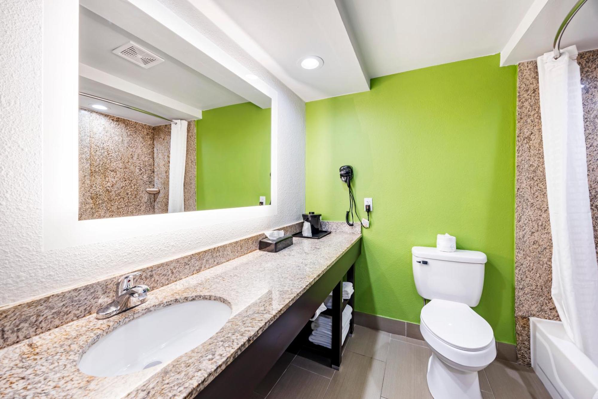Quality Inn Clarksville - Exit 11 Bagian luar foto