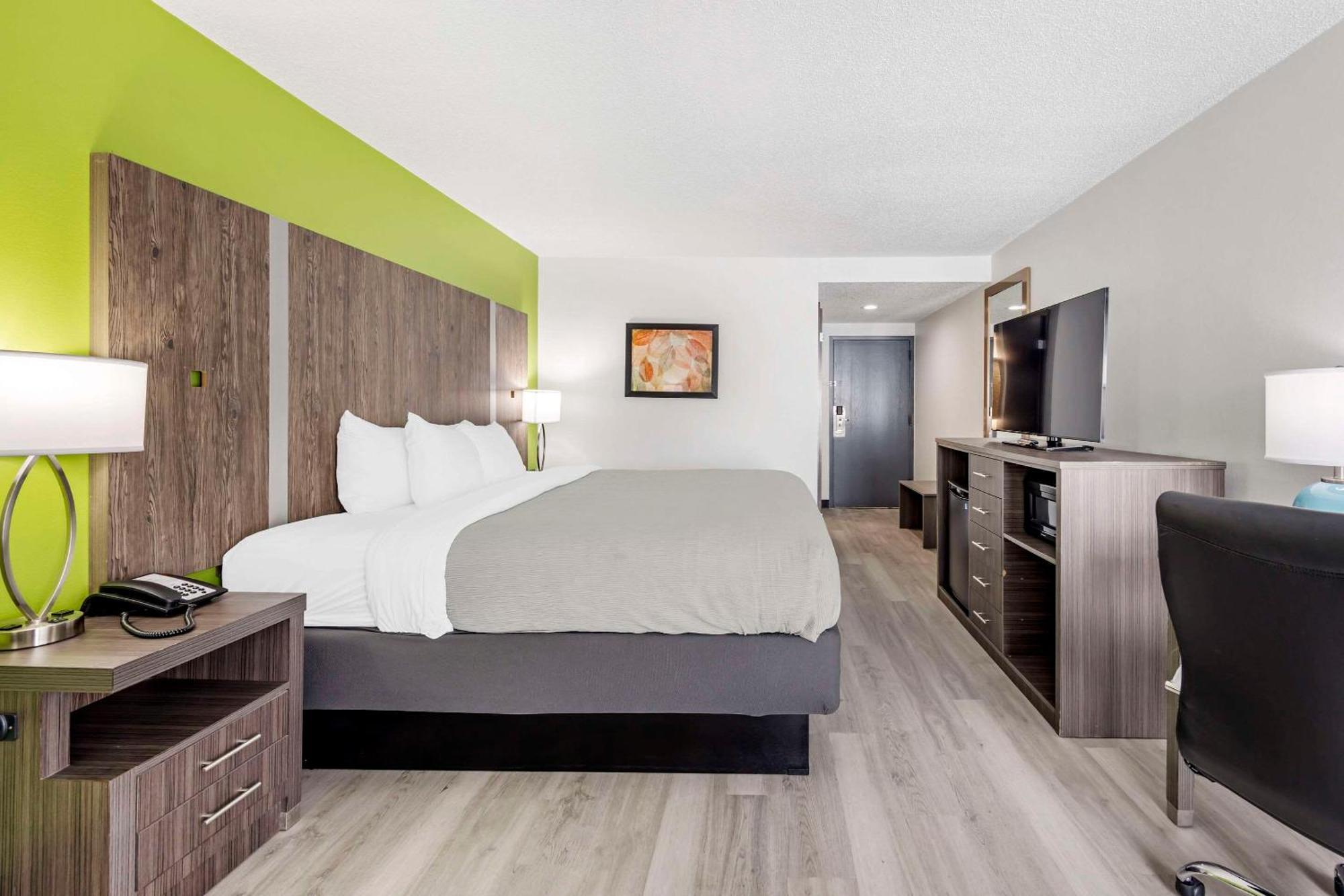 Quality Inn Clarksville - Exit 11 Bagian luar foto