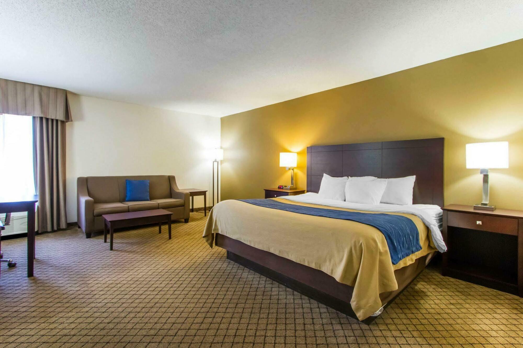 Quality Inn Clarksville - Exit 11 Bagian luar foto